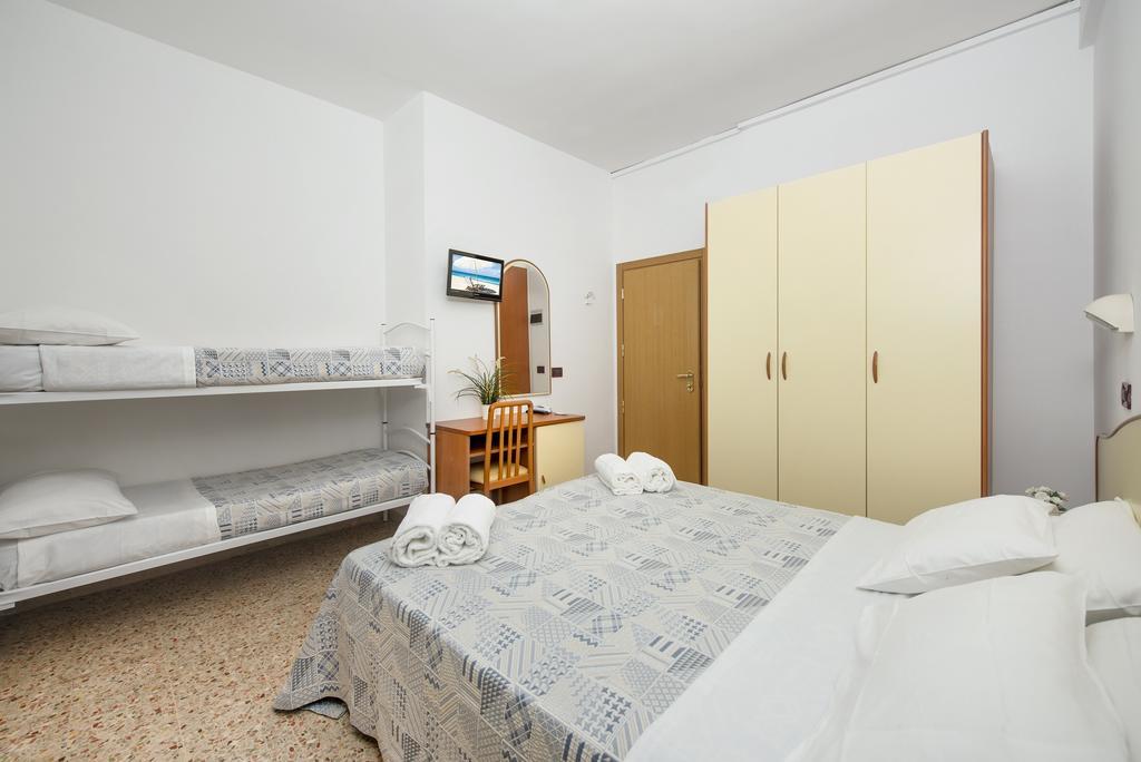 Hotel Mario Cesenatico Luaran gambar
